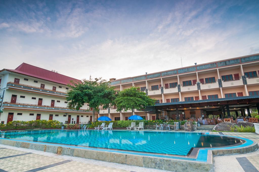 Bintan Agro Beach Resort & Spa Teluk Bakau Екстер'єр фото